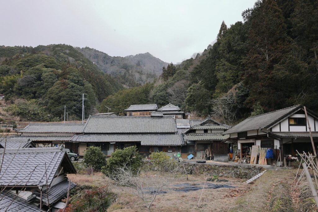 Isamu Hazama working with wood in his atelier — Wakayama, Japan